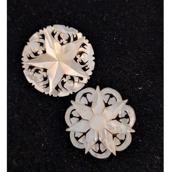 Antique Mother of Pearl Star of Bethlehem Made in Bethlehem & 7 Point Star Pins - Picture 1 of 4